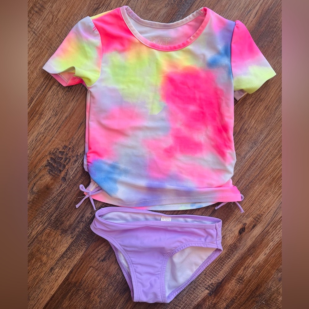 The Children's Place Tie-Dye Girls Rashguard Swim Set 3T
